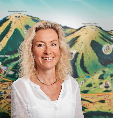 Portrait Sommer Bettina Ruhdorfer Accounting