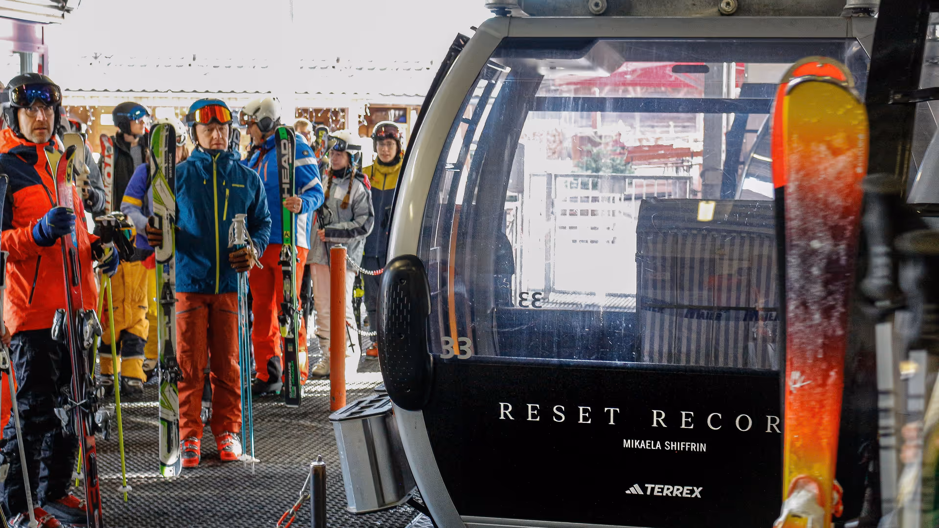 Gondola branding Adidas Terrex Garmisch-Partenkirchen