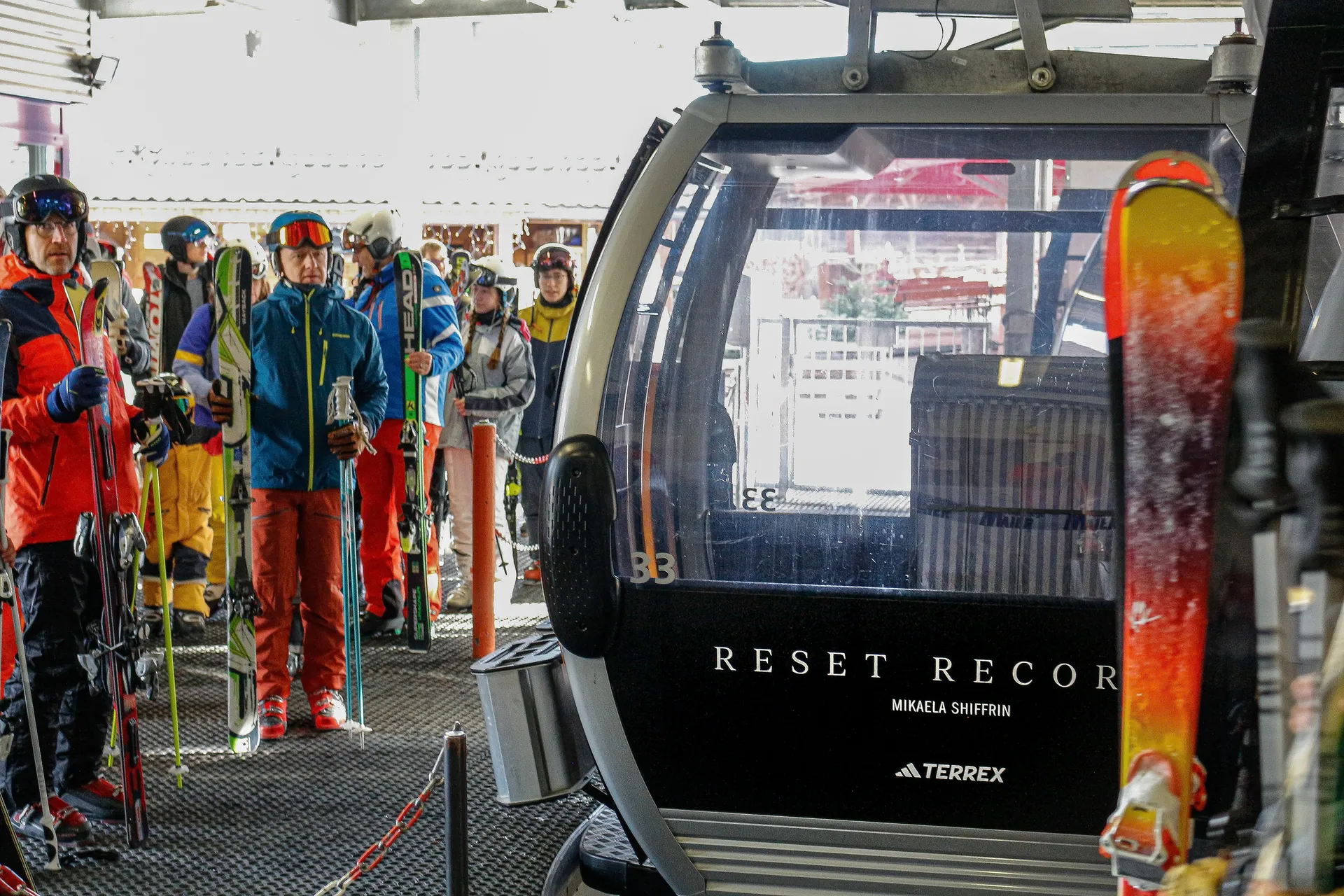 Gondola branding Adidas Terrex Garmisch-Partenkirchen