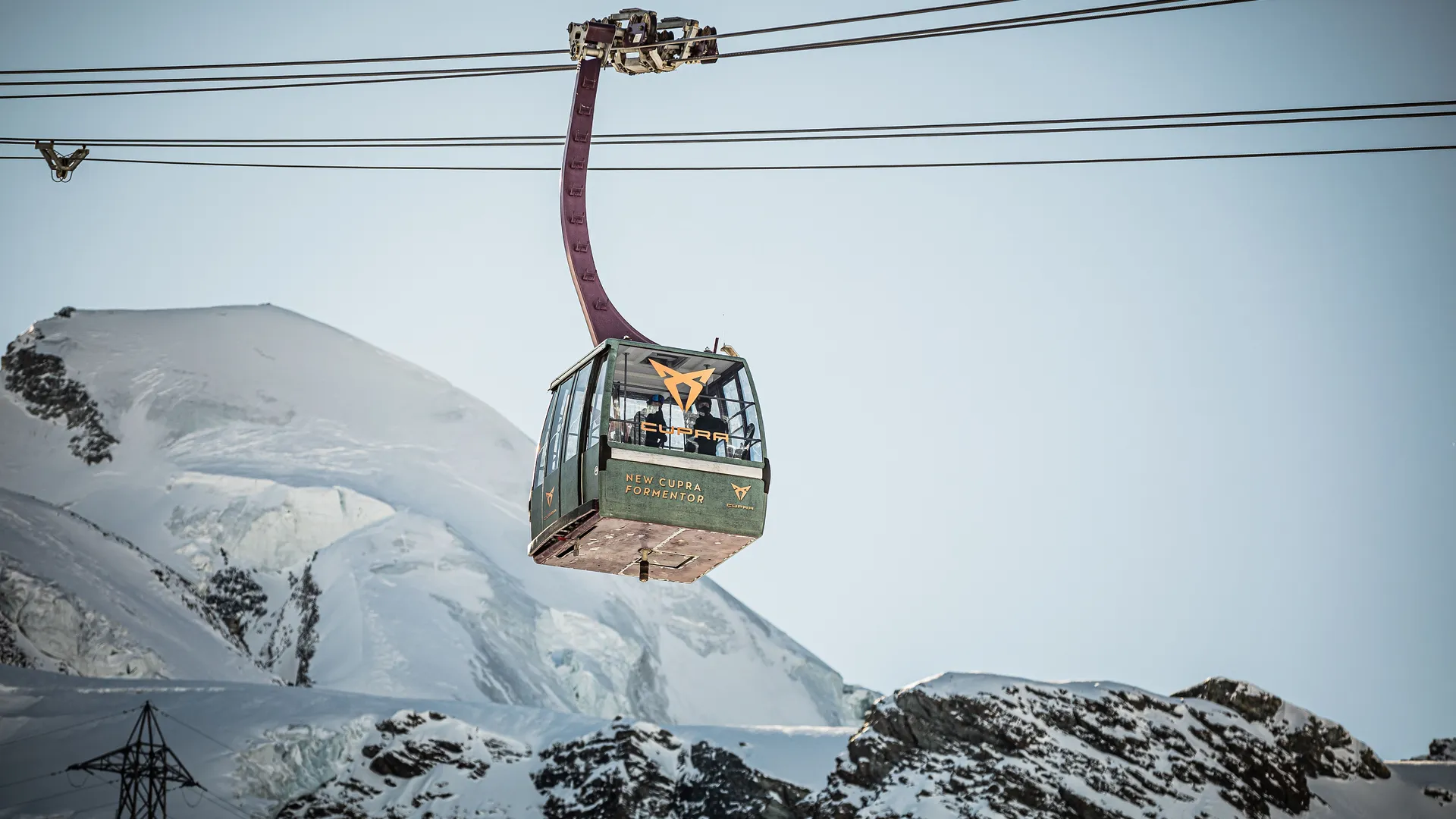 Gondola branding Cupra Switzerland