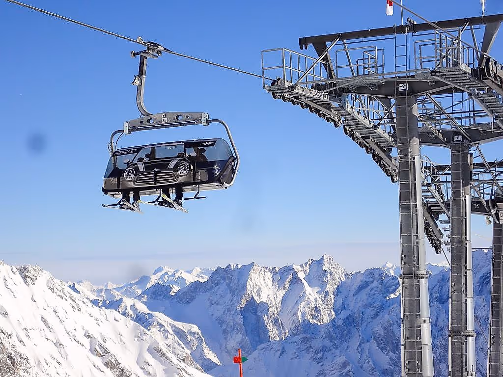 Chairlift branding mini black Garmisch-Partenkirchen