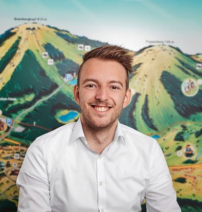 Portrait Sommer Josef Holzer Head of Advertising Sales