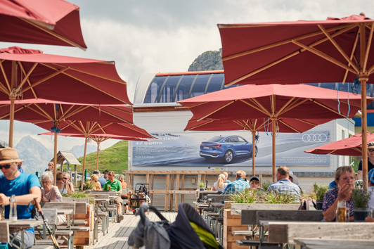 Megaposter Audi Fellhornbahn terrace