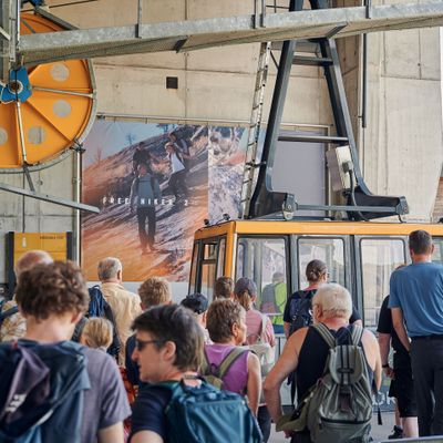 Megaposter Adidas Terrex Nebelhornbahn