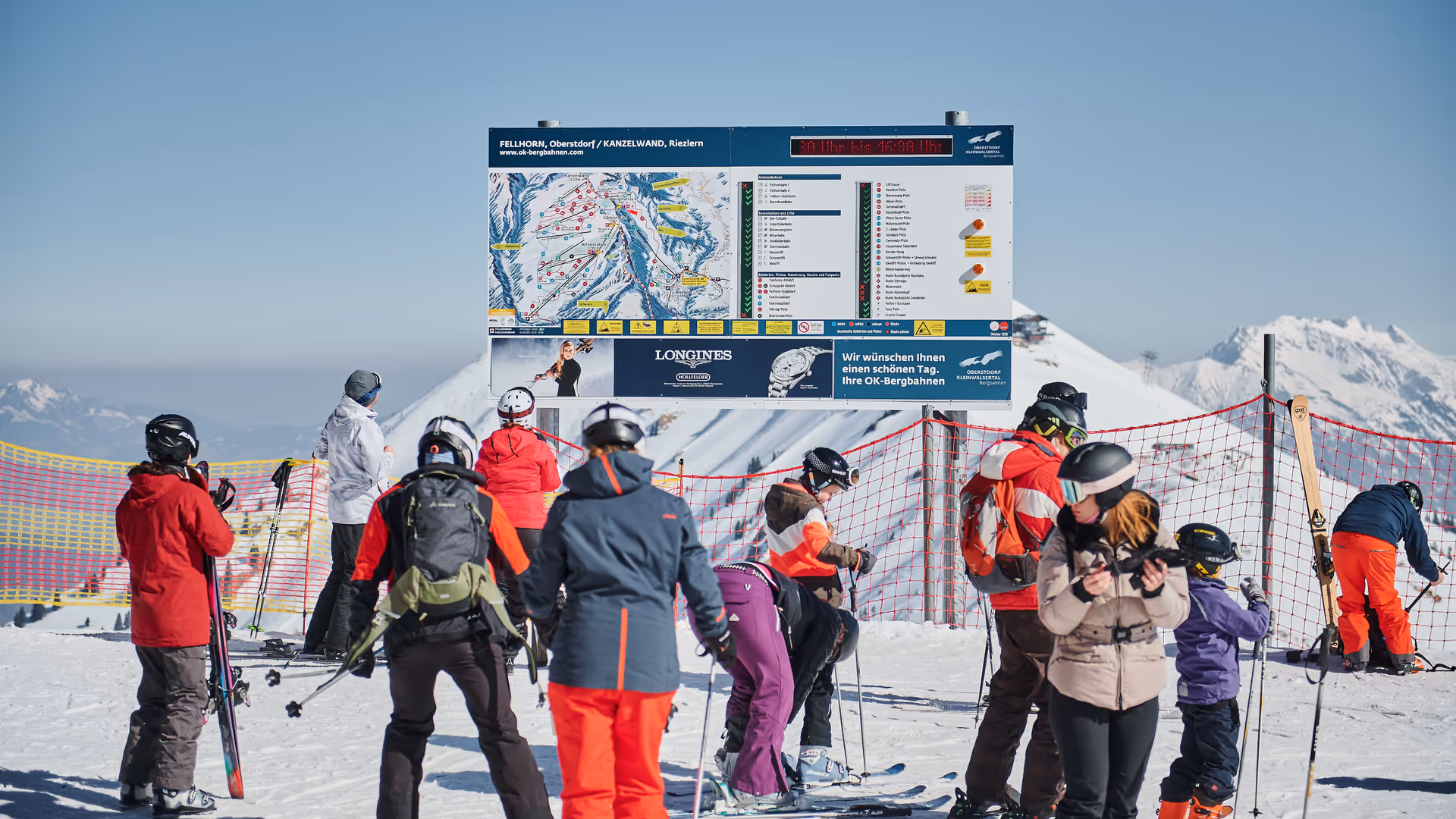 Panorama advertising strips Longines Fellhornbahn