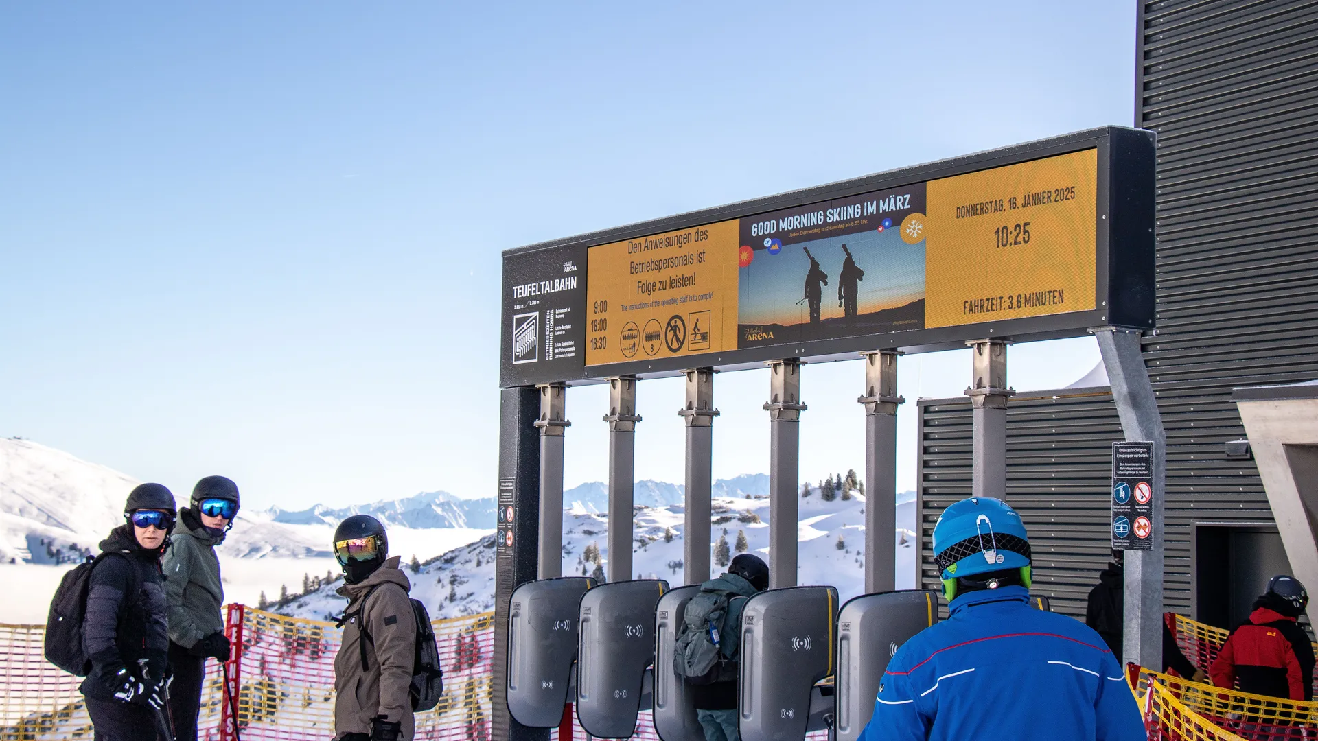 Swivel access system Winter Zillertal Arena